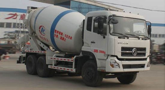 程力威牌CLW5250GJBD4型混凝土攪拌運輸車