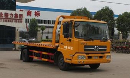 程力威牌CLW5080TQZD4型清障車