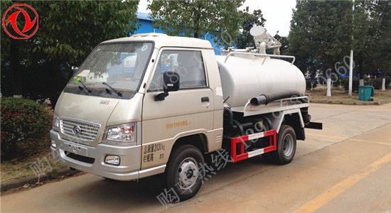 小福田吸糞車(2.5立方)