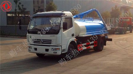 東風(fēng)多利卡吸糞車(chē)(6立方)